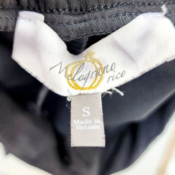 High Waisted Black Belted Shorts Ring Closure  Melograno Rico Size S  Soft Suede - Picture 3 of 10